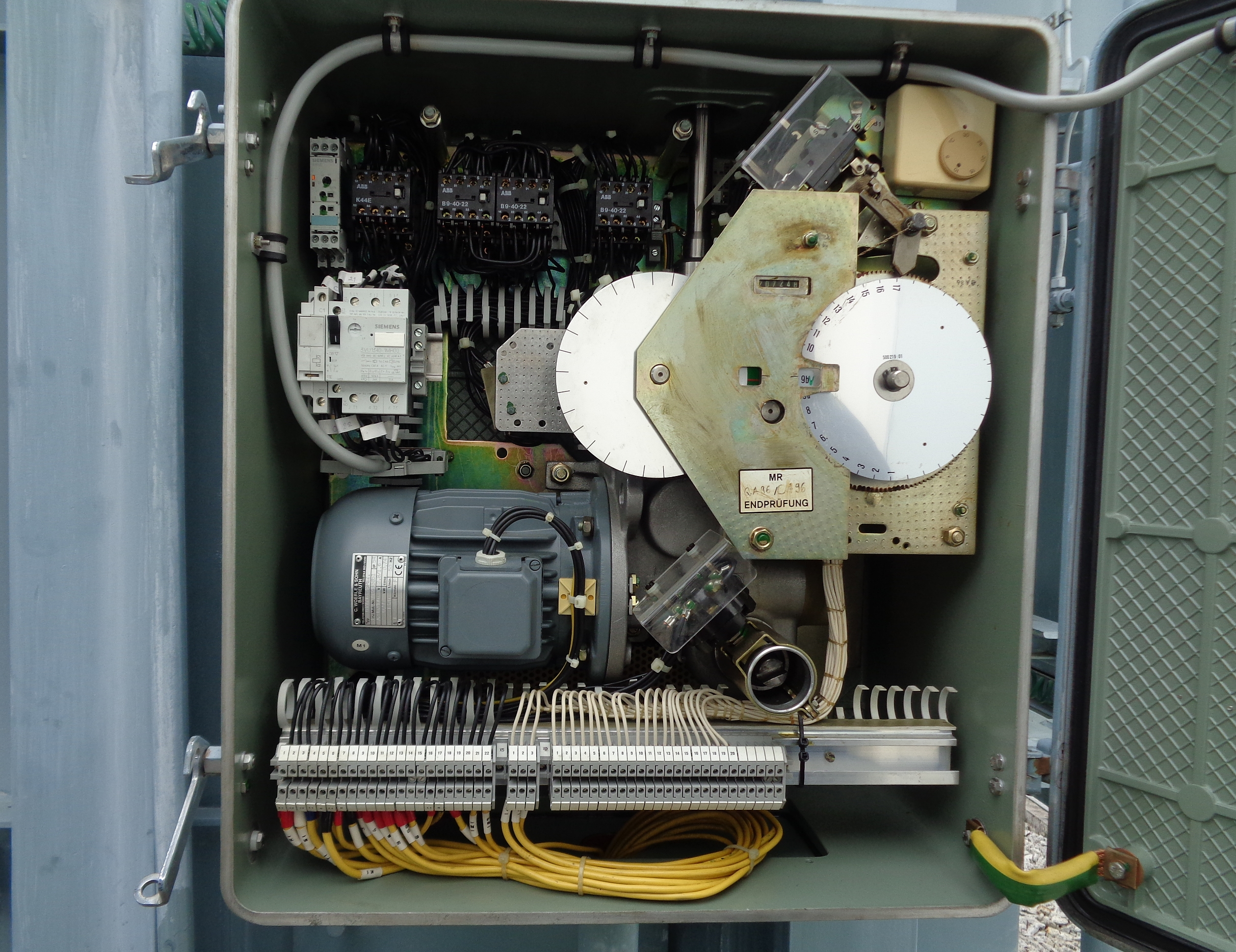 ONLOAD TAP CHANGER (OLTC) SERVICING